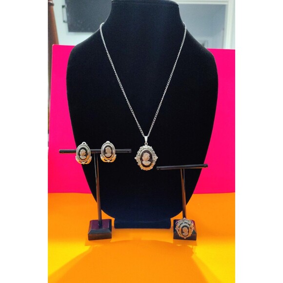 Vintage Whiting Davis Cameo Necklace Ring Earrings Set Silver Tone Jewelry Onyx - Picture 2 of 16